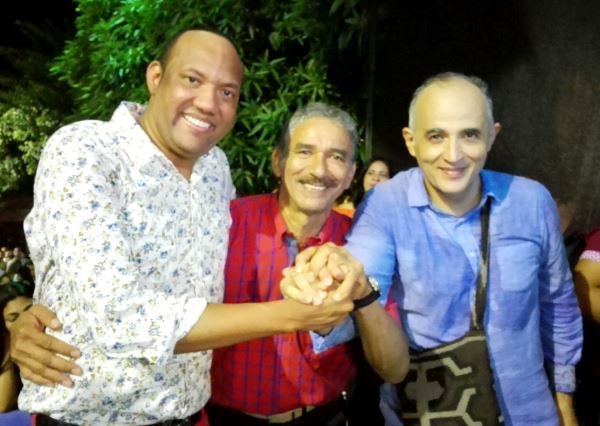 Panorama Cultural (@p_cultural) on Twitter photo "Yo creo que uno en su pueblo está mejor que en cualquier otra parte": <a href="/MarcianoMartinz/">Marciano Martínez</a> >>> bit.ly/2hOm1Dn "Yo creo que uno en su pueblo está mejor que en cualquier otra parte": <a href="/MarcianoMartinz/">Marciano Martínez</a> >>> bit.ly/2hOm1Dn