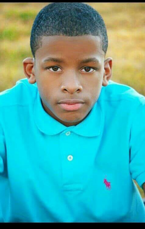 SherryDR2's tweet photo. Look at this sweet face!! Guess who's 18?? #jlane Happy Birthday kid!!! @_jlane__ https://t.co/o9KrQ9UDKJ