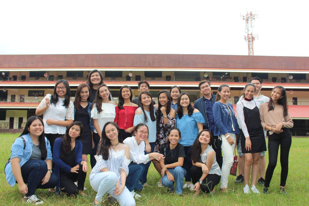 yeejaneko16's tweet photo. 11S HUMSS 💞 #ChristmasParty #2sem https://t.co/PQTKyMBlI3