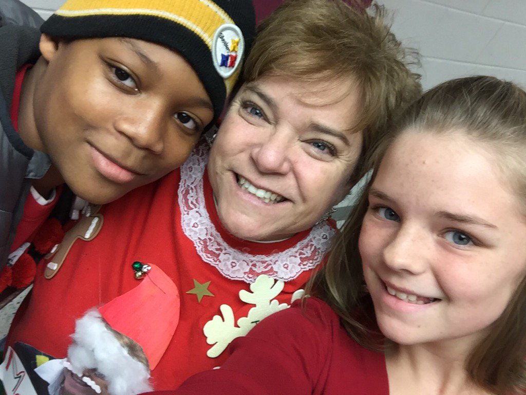 cbrogangrt's tweet image. Getting ready to hit up Walmart!#homelessproject @WESWOODCHUX @PowerMom73