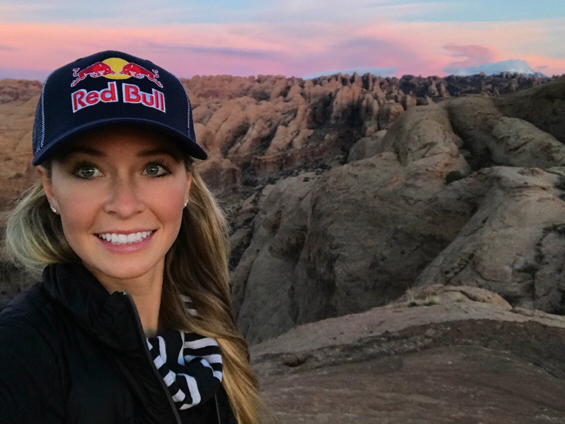 emilybatty's tweet photo. Can't turn down an outdoor adventure #moab https://t.co/RUZQyZ5sLN
