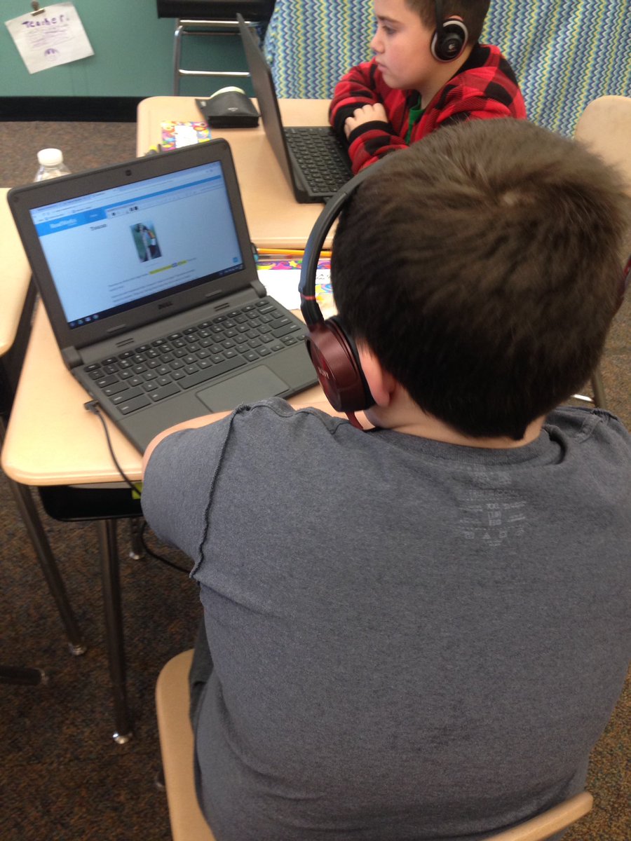 MWES_Valenti's tweet photo. Reading about animal adaptations using #digitalreadworks ππ»π#integratedELAscience #mweschool https://t.co/okpJfXwr3M