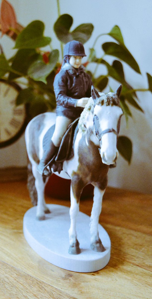 Code3d_uk's tweet image. At Olympia Horse Show showcasing our equine figurines. Yep, that's an actual 3D scan/3D print of horse+rider! #OlympiaHorse #3Dprinting