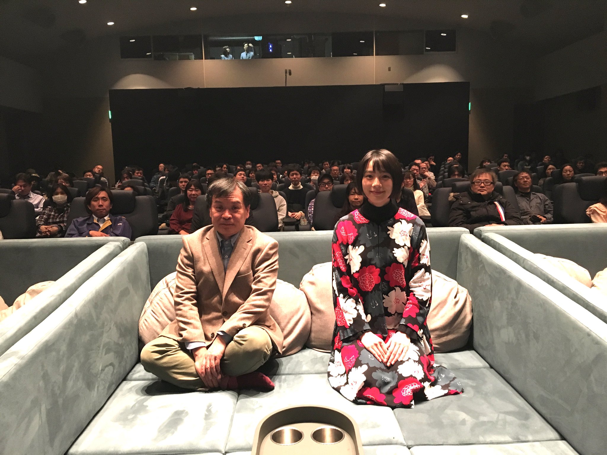 新所沢レッツシネパーク 本日リニューアルオープン記念 この世界の片隅に 特別舞台挨拶上映を開催しました しかも当館のｂｏｘプレミアムに のんさん 片渕須直監督に座っていただきました