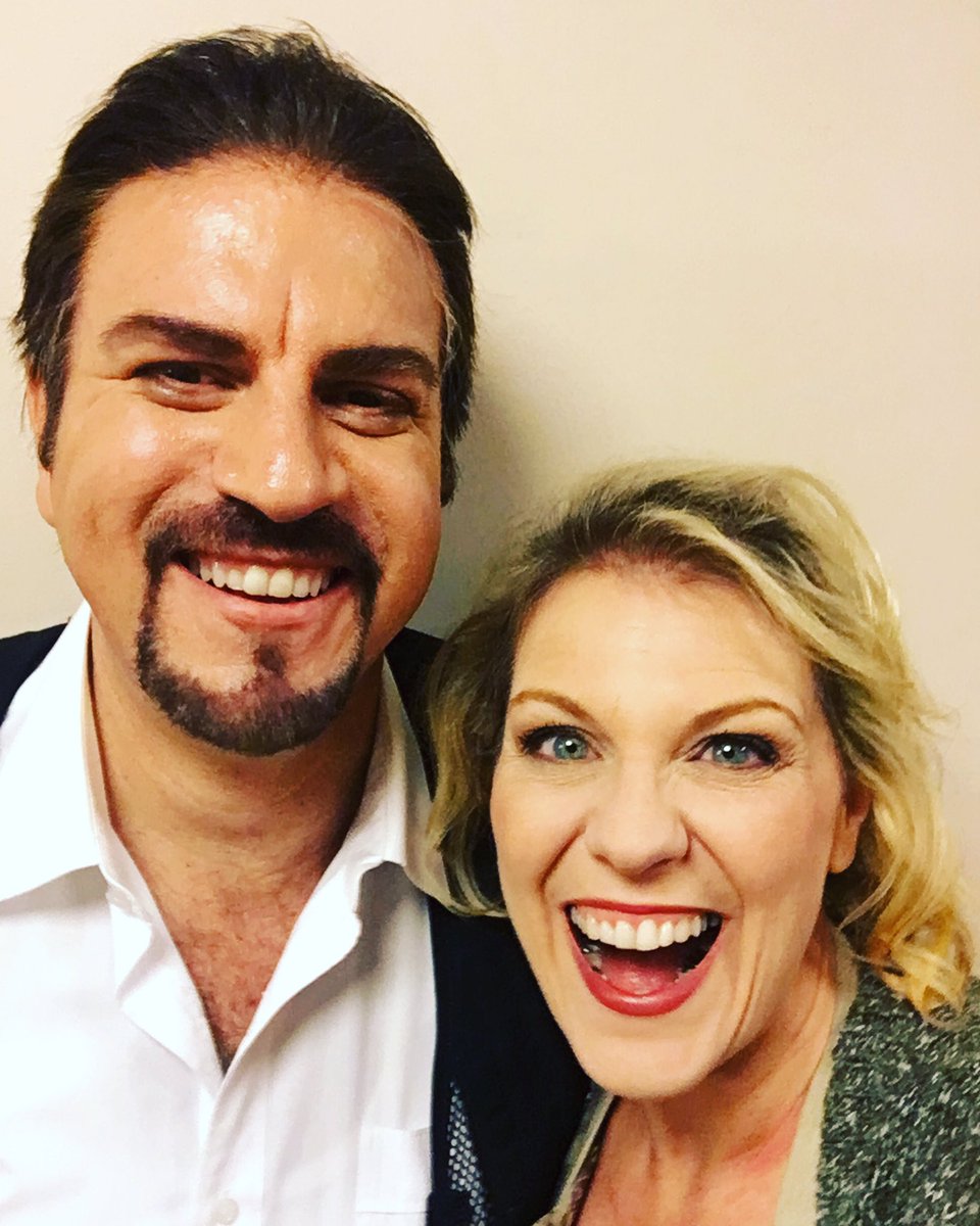 jacquidark's tweet photo. He might be a baddie onstage, but he's a sweetheart where it counts! @danielsumegi @OperaAustralia #oaringcycle #opera #wagner #backstage https://t.co/nxSX3ZtZHl