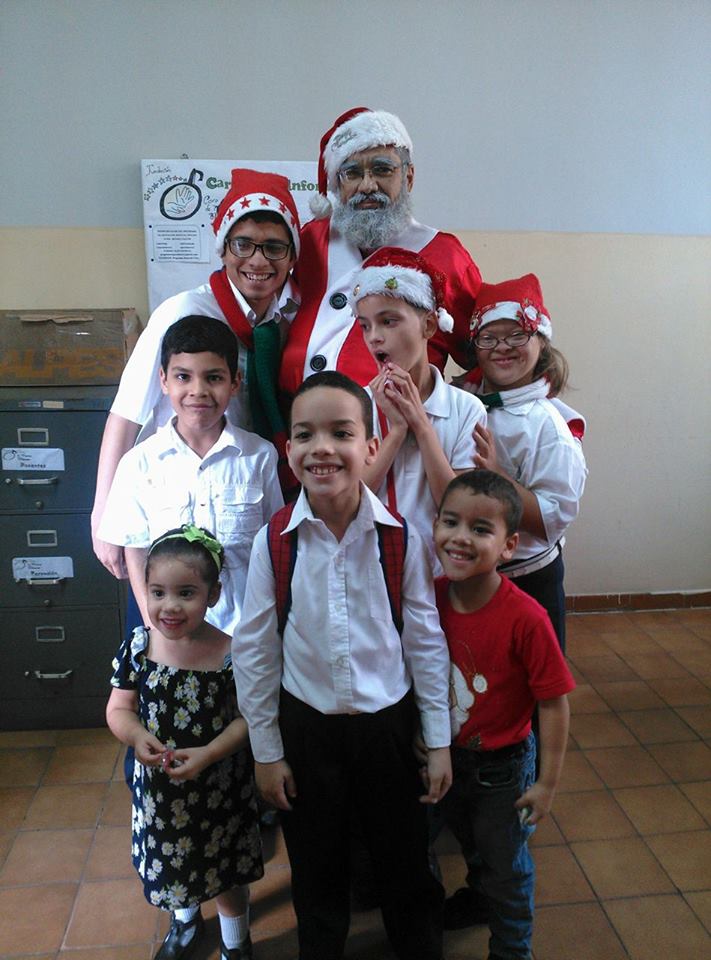 specialcoro1's tweet photo. Cierre de Conciertos Navideños del PEE-Coro. @ProgramaNIS @PEE_ElSistema @LusmarMirevict @MendezLeo06 https://t.co/1swXu9tZmG