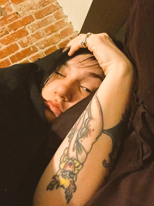 Time to go put things on @EllisMate's balls to entertain you fools... be sure to tune in! 😴 https://t<a class="tags" target="_blank" title="On Twitter" href="/?out=eyJ0eXAiOiJKV1QiLCJhbGciOiJIUzUxMiJ9.eyJpYXQiOjE3MjA3MDkzODksImlzcyI6InR3cG9ybnN0YXJzLmNvbSIsIm5iZiI6MTcyMDcwOTM4OSwiZXhwIjoxNzUyMjQ1Mzg5LCJyZWRpcmVjdF91cmwiOiJodHRwczovL3R3aXR0ZXIuY29tL0VsbGlzTWF0ZSJ9.ptdhIXsZnMbt4ZWsrxWYuGB-RlEkLz0egJhRjjYol43KQxFaA7Q29vkf9gi4R9luaptA74c5Ehw0XDsTsVZnPg">@EllisMate</a>