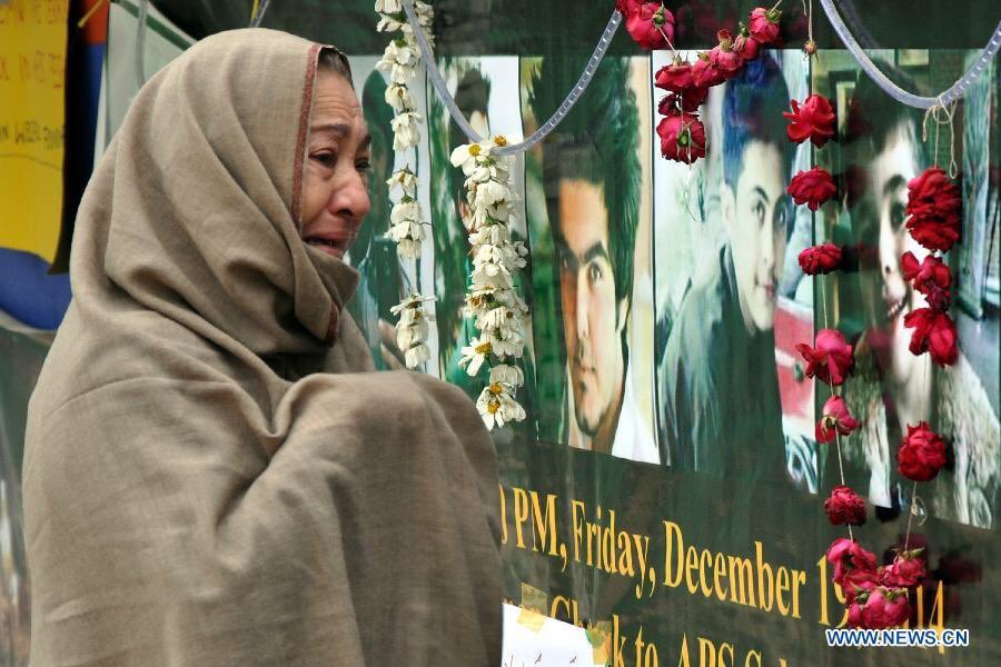 Beaut4Pakistan's tweet photo. Never forget 12/16/14 the 140+ lives lost. No one should ever face their kids being murdered. 🇵🇰 https://t.co/Ls59RrKUkV