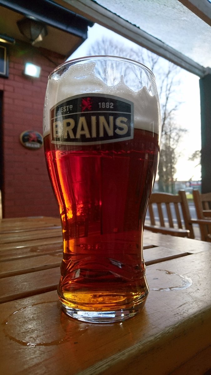 johnwinser's tweet image. Christmas drinkies start here...! @brainsbrewery #revjames #ale #Cardiff