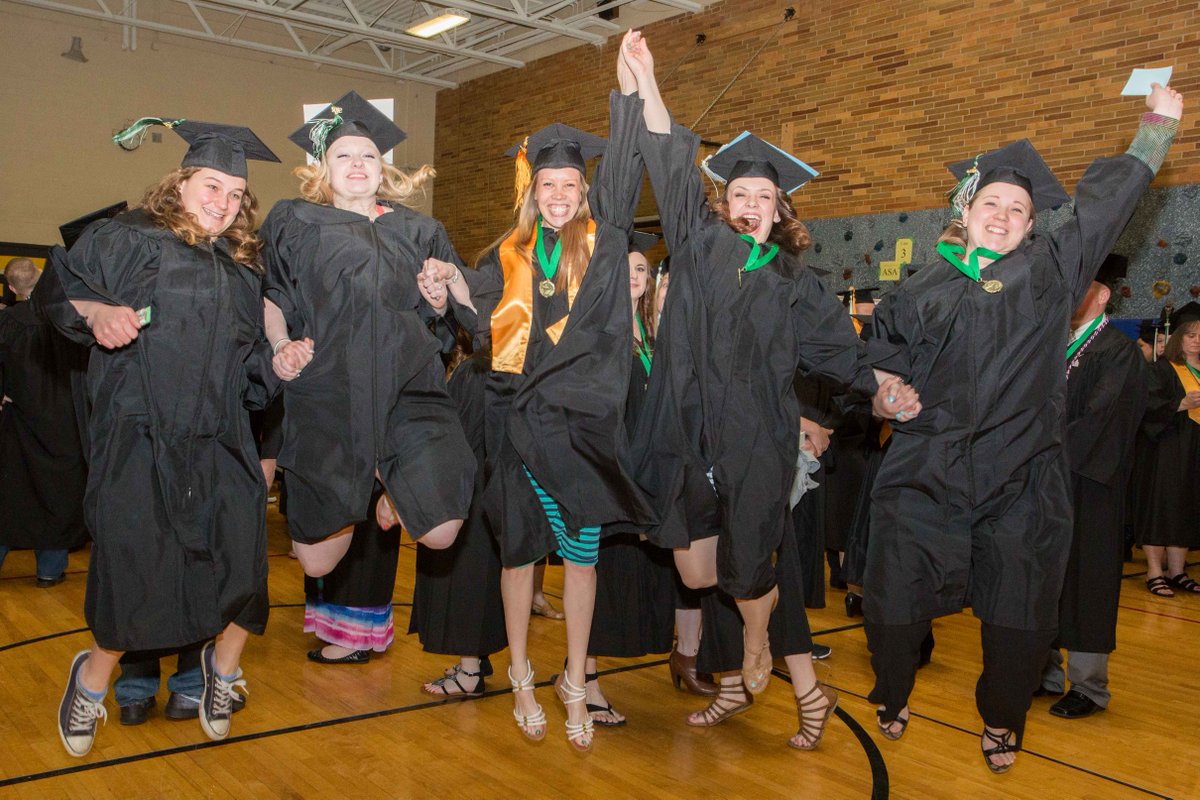 nmc_tc's tweet photo. Apply now to NMC: https://t.co/VB10CPe0hv #NMCnow #traversecity https://t.co/pdfqvZAUIT