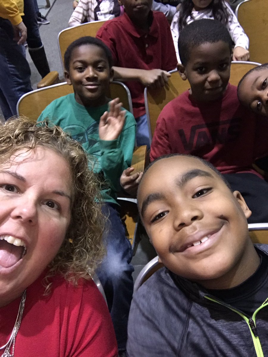 s_kumpf's tweet photo. Student of the month assembly @ColonialSDstrct https://t.co/dGVGvNVqjl