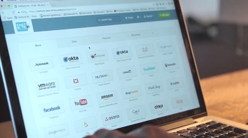 DMD_RTL's tweet photo. Het inzetten van de #cloud wordt steeds populairder. Waarom dat zo is, zal @Fastbyte u as zondag om 12:30 uur bij #DMD @RTL7 uitleggen! https://t.co/FAQxE4AmQ5
