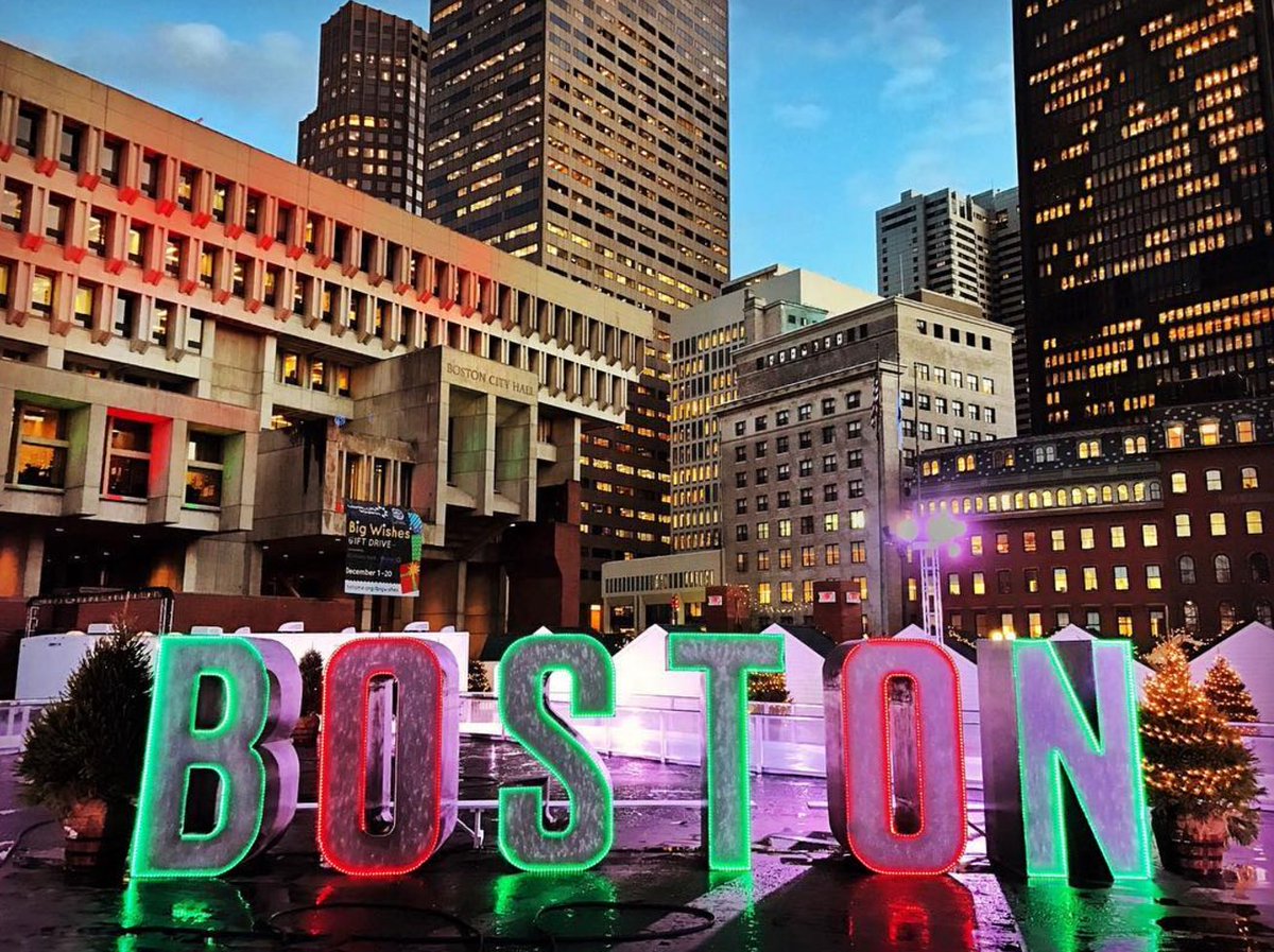 OnlyInBOS's tweet photo. 75 things to do in Boston this weekend: https://t.co/vXpt7n6yDM by @TheBostonCal https://t.co/iJv6BoSQoc