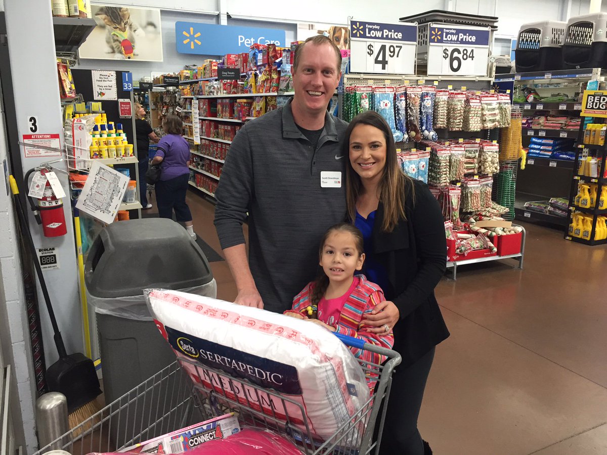 UMOM New Day Centers tweet media