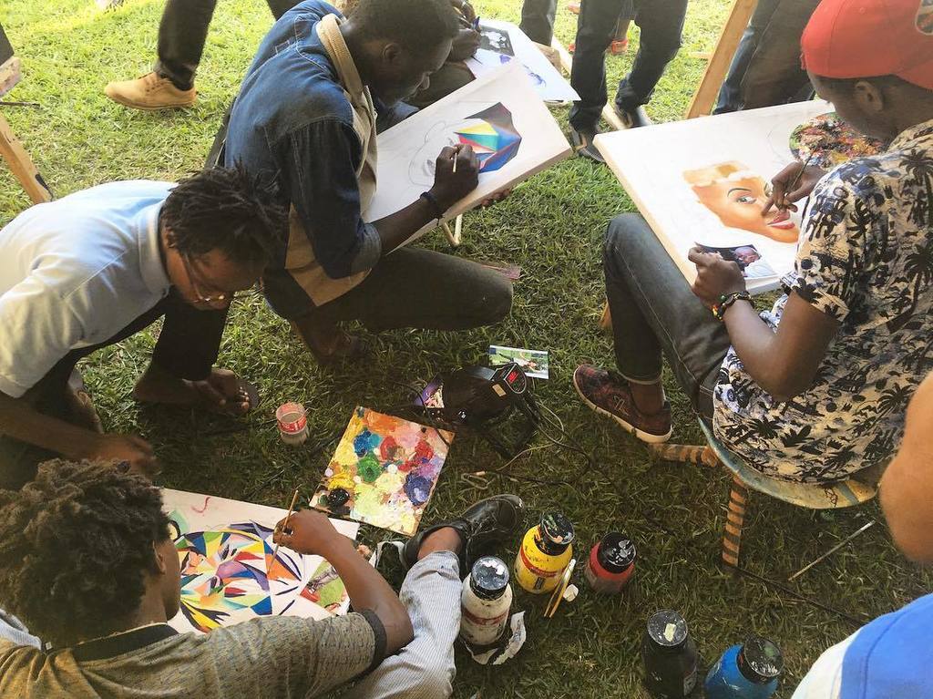 KuremaKigali's tweet photo. Cool #livepainting by @uwacuwellnesscenter at the #madeinrwanda expo ๐๐ฝ#my250 #creativerwanda #africanartists #Kureโฆ https://t.co/Kv3DJhjFfP
