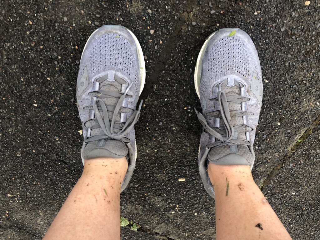 endubs_rn's tweet photo. totally worth getting my kicks dirty and wet. love this ridiculous game &amp; cant wait to get back to playing #ballreallyislife https://t.co/TpadJsANyw