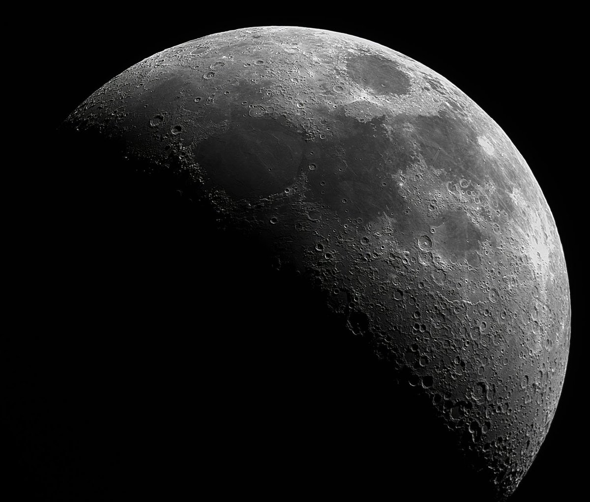 OStructures's tweet photo. Astrophotos by Cary Chleborad
 Telescope: Farpoint FIN200 
 (8" f/6" Carbon Truss Imaging Newtonian)
 GuideScope: Orion 80mm short tube
 Camera: ZWO ASI 071 MC Pro One Shot Color 
 Guide Camera: ZWO ASI174 Mini
 Mount: Celestron CGE
 M8, M17, M16 &amp; Moon
 https://t.co/e6Ij4SOnzC https://t.co/SbIPwbhSML