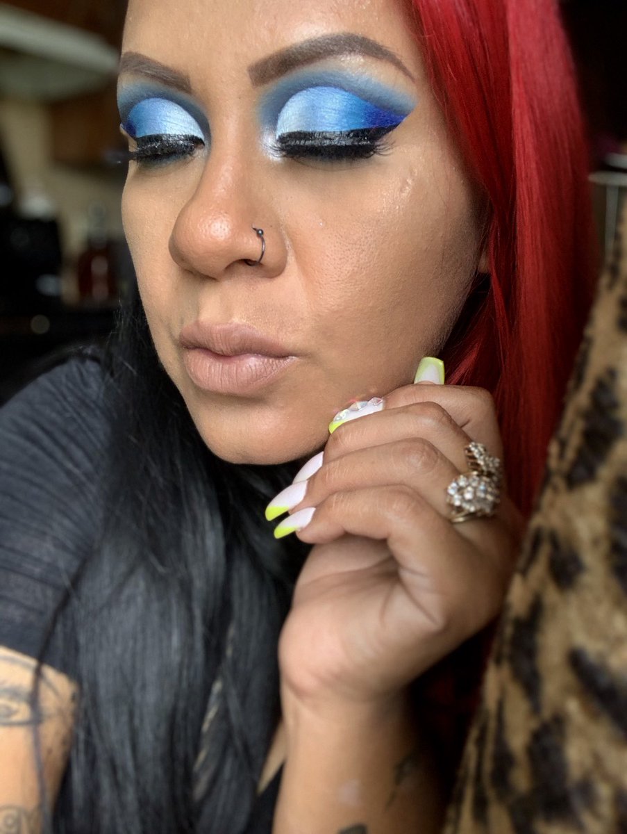 makeupbyedith's tweet photo. @MakeupRVLTN #RevolutionPRList used Cut crease canvas “Halo” https://t.co/gX2oS1hqln