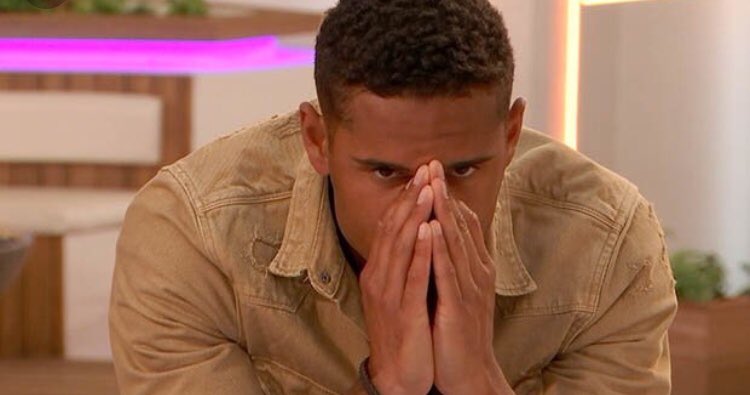 RashRp7's tweet photo. Yewande “ what goes around, comes around and have a nice life” #loveisland https://t.co/GqvKc0xMJ0