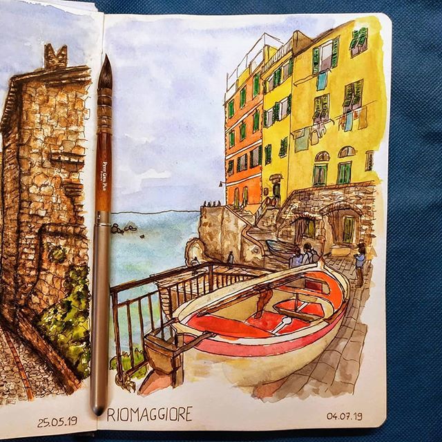 DavideRinaldi73's tweet photo. RIOMAGGIORE - CINQUE TERRE
• From a photo by @perfect_italia
•
• #arteinminiatura #illustration #drawing #inkandwatercolor #inksketch #watercolor #watercolorart #watercolour_gallery #urbansketch #urbansketching #urbansketchers #usk #aquarelle #waterc… https://t.co/YuyfXYsQMj https://t.co/VKcHjZLqgo