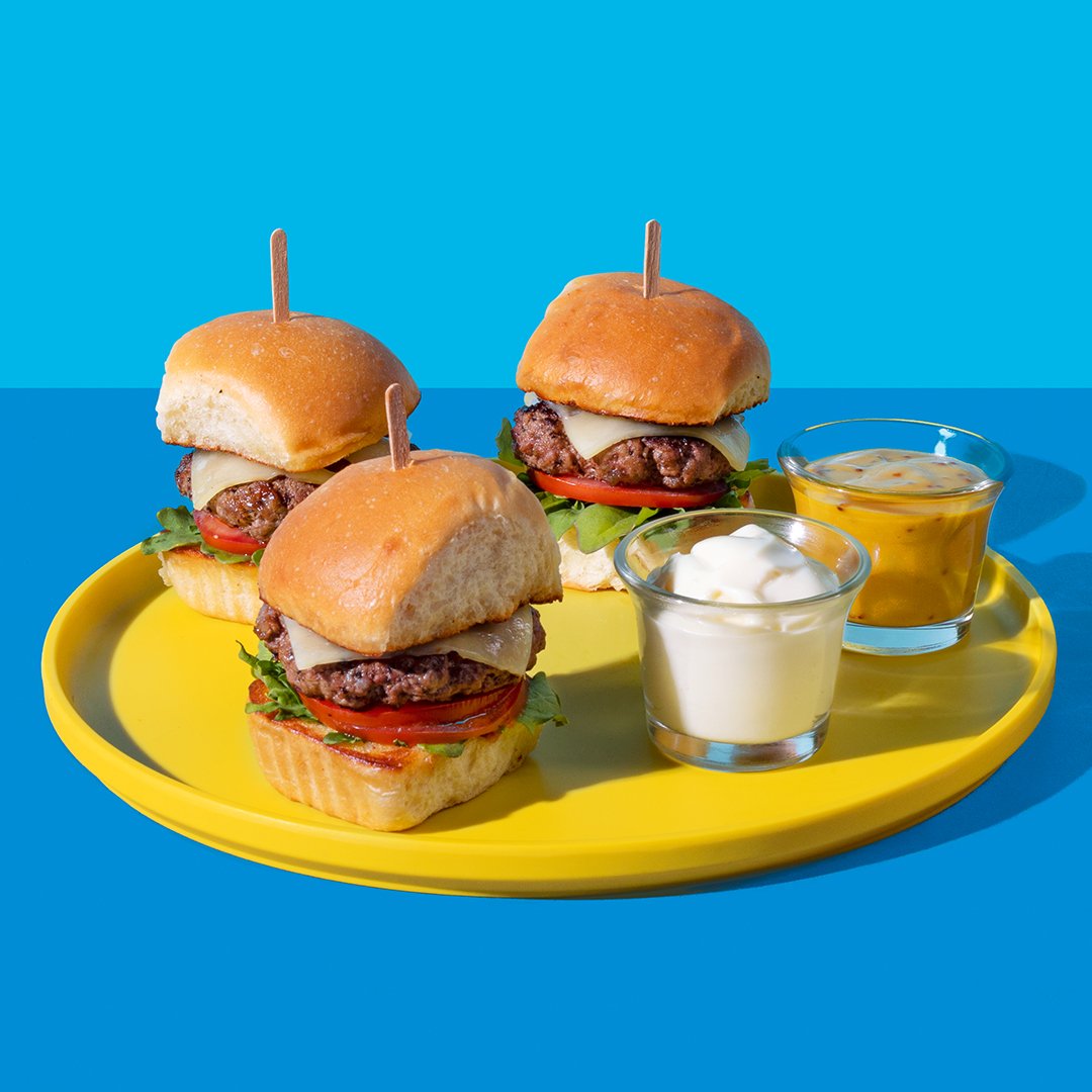 nutribullet's tweet photo. Upgrade your favorite summer barbecue recipes with homemade sauces, dressings, and dips!
#DiyDips
#DiyDressing
#NutriBulletRecipes
https://t.co/xJYk7bkNHl https://t.co/Np3cS5omPS
