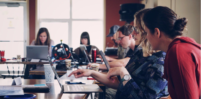 We're looking for excellent people who are energized at the thought of solving complex problems for the public sector. And we just so happen to have a few roles open at the moment: yellowpencil.com/who-we-are/car…

#yvrjobs #yegjobs #webdevelopment #drupal #sysadmin #developer #frontend