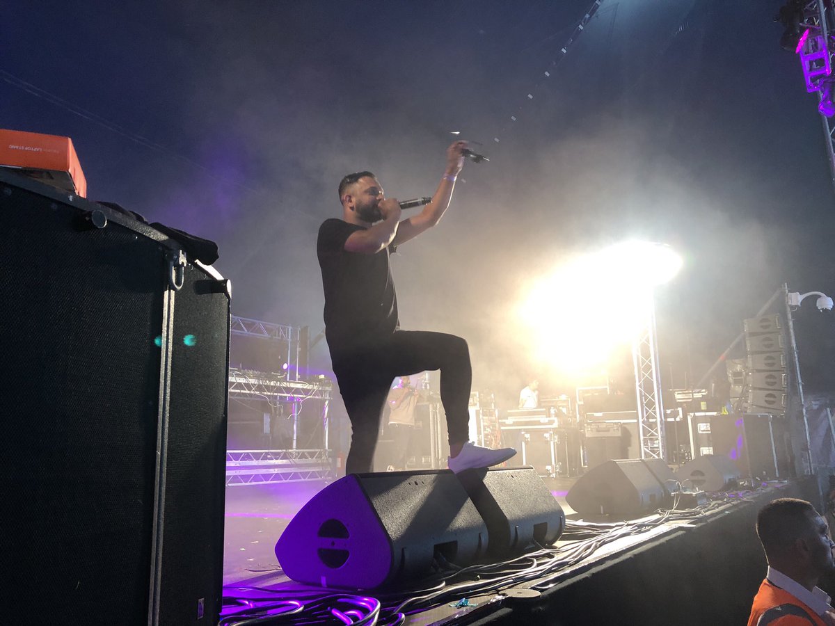 Coventry2021's tweet photo. #MondayMotivaton casting our minds back 24 hours to yesterday’s stunning #DestinationDesi at @godivafestival! 🙌

A brilliant day of music from the UK Desi scene. The crowds loved it. Who was your favourite act in the Rhythm Tent on Sunday? https://t.co/duYXYhjIOs