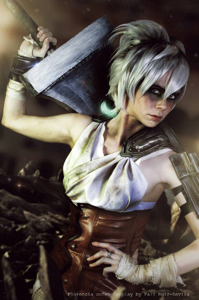 lol riven cosplay