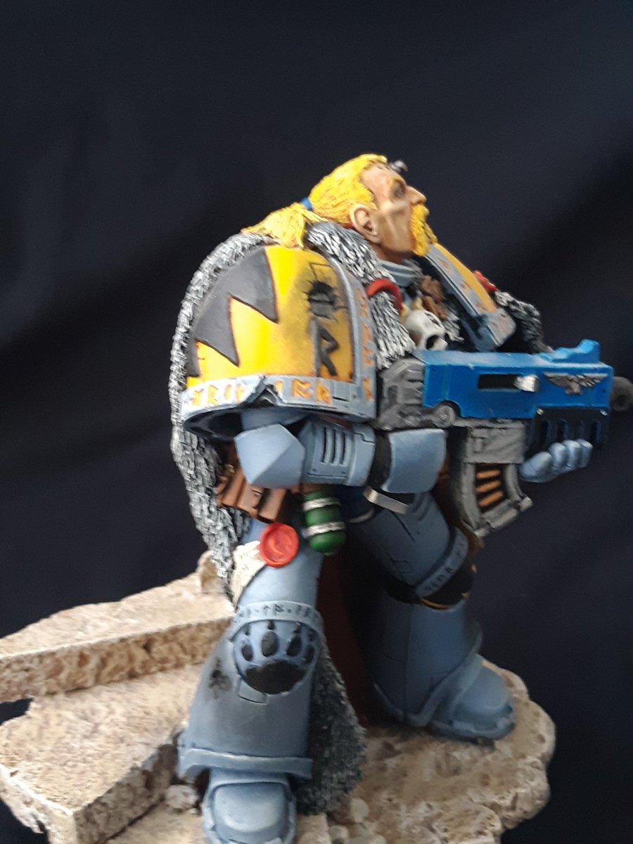 old_studios's tweet photo. This is a conversion od Forge Worlds Ultramarine Captain.  Unfortunately he was knocked off the shelf while I was away and my dog chewed up the back pack.  So yes my dog kind of ate my homework. #painting #paintingminis #paintingwarhammer40k #spacewolves #oldwolfstudios https://t.co/TyvAuRI458
