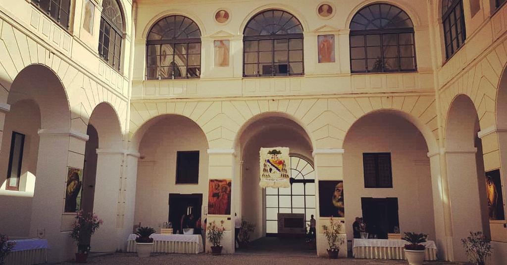 Benvenuto al nuovo arcivescovo di Salerno Sua Eccellenza Mons. Bellandi.

#mudisa #stemma #arcivescovo #Salerno