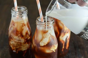 iontv's tweet photo. Always fresh and sweet, this Thai iced tea recipe from the #IONTVKitchen is perfect to beat the summer heat! https://t.co/jkZLBVlTzs https://t.co/a52KttcrVx