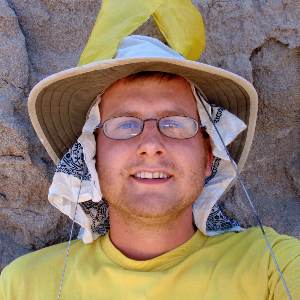 wabarree's tweet photo. @facesfieldwork My #fieldhat is multifunctional. https://t.co/i2Nj1qSWAr