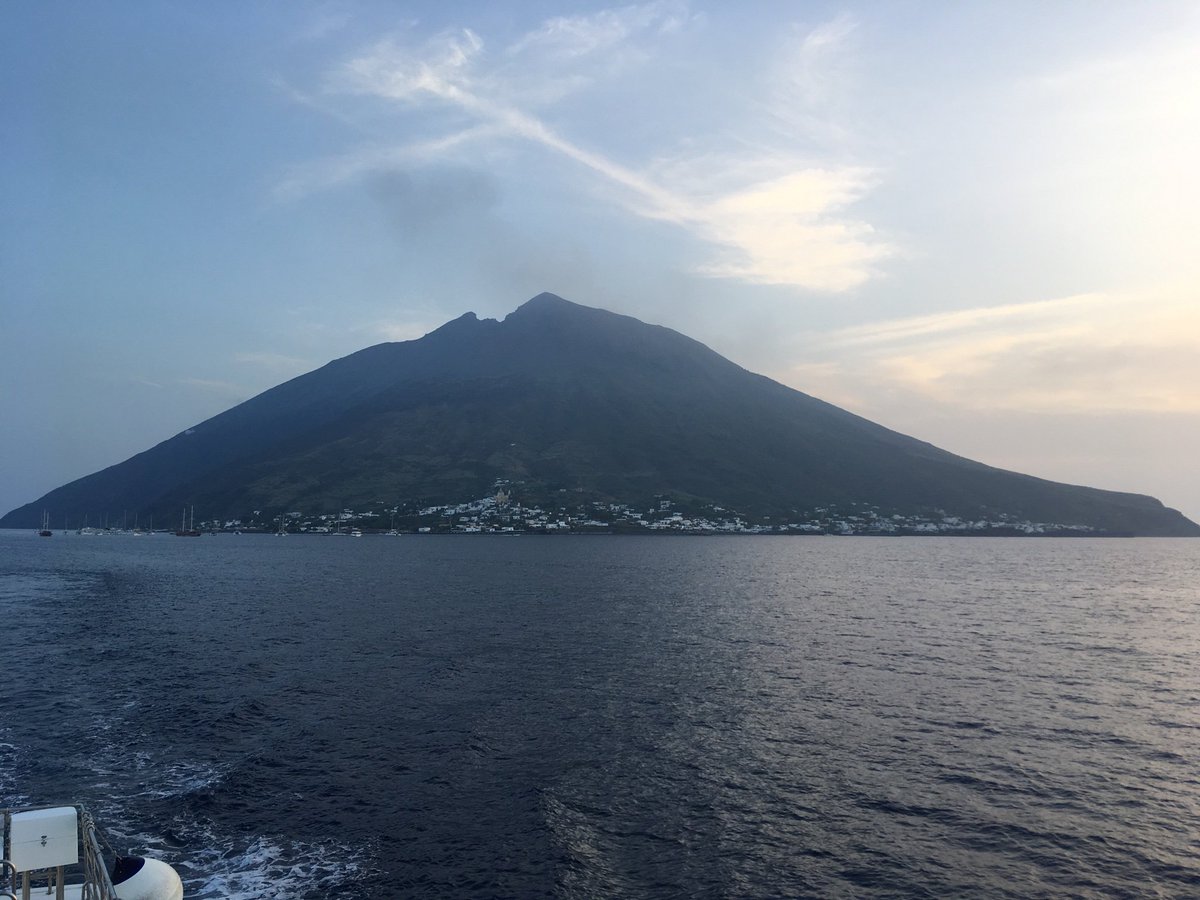 RyeGeography's tweet photo. Leaving Stromboli 😔 https://t.co/YvDiaeExuF
