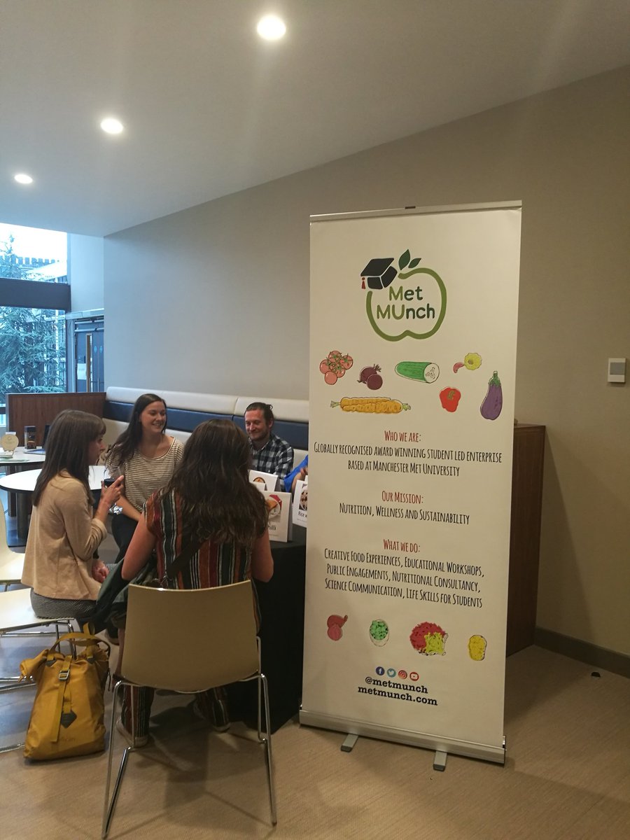 McrClimate's tweet photo. Some great conversations between attendees and exhibitors - even more collaboration and action coming soon #mccc19 https://t.co/HoHj6RYWIG