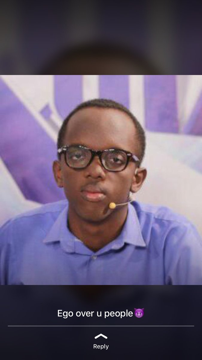 jesse_steeeze's tweet photo. Newton maintained his name Einstein decided to change his name to Nii Amu #NSMQ2019Semifinals https://t.co/SoYm8nHepT