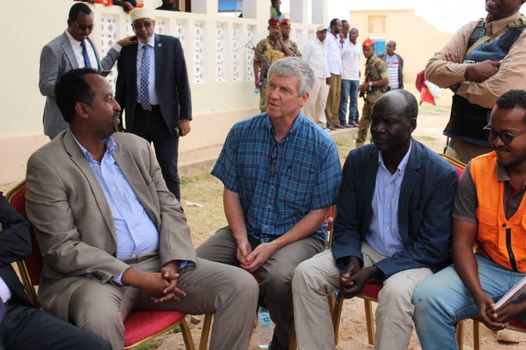 Laftagareen's tweet photo. Today I had a successful meeting with team of Distaster Operation Coordination Centre frm MOG. &amp; B/doa, it was conpossed with UNSOM,UNDSS,OCHA,UNICEF &amp;Clusters.We accompanied some FG&amp;SWS Ministrers. Mission purpose was to Assess humanitarian situation&amp;strengthen existing support. https://t.co/MuRbotKRqP