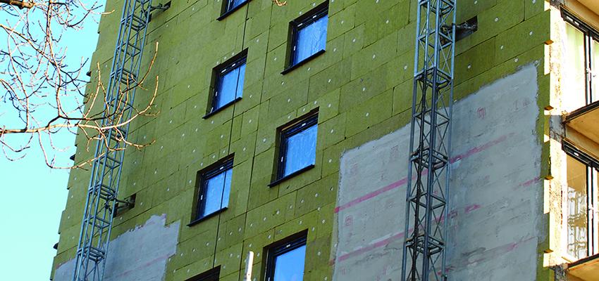 labcuk's tweet photo. LABC #Compliance Tips for #Builders: External wall insulation systems are popular- but although thermal performance is what users look for, the structural stability of the system is often overlooked. Read more guidance from the @BBAguru here: https://t.co/vv1bhQCjZG https://t.co/UWZBSXfhHk
