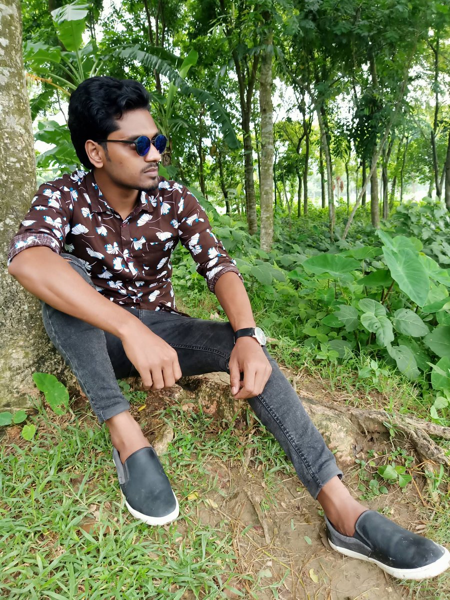 MonHHasan2's tweet photo. There’s no Wi-Fi in the forest, but I promise you’ll find a better connection https://t.co/2RGf6l9wVr