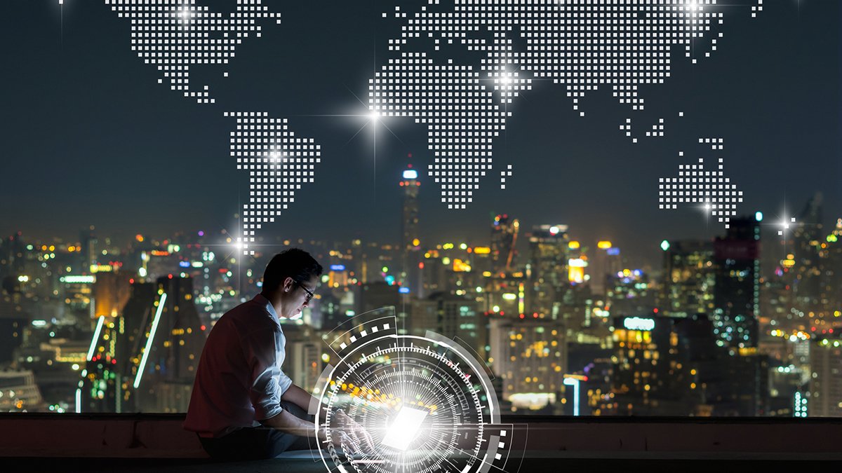 Pentaho's tweet photo. Embedding #IoT Analytics in Data Pipelines – read what @IDC has to say about how #IoT can improve operating performance and digital delivery: https://t.co/kBWxEEohDJ https://t.co/oMo7QC8Y6J