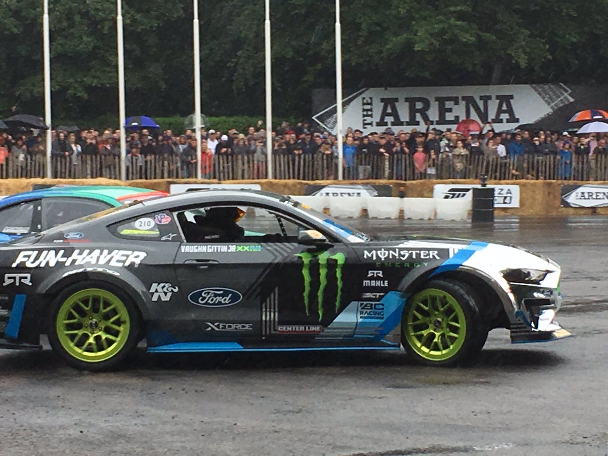 WRCgerardquinn's tweet photo. It’s been a busy few weeks that included @OffDonegalRally finishing off last weekend #GoodwoodFOS2019
Pleasure as always working with these professionals delivering some of the best motorsports entertainment. #TightKnitCrew https://t.co/7uhH1ZDtei