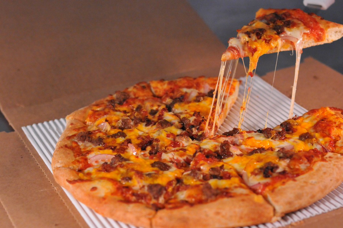 Cottage Inn Pizza On Twitter A Glo Up Baconcheddarburger