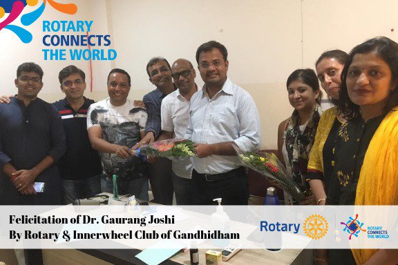 rcgandhidham's tweet photo. Felicitation of Dr. Gaurang Joshi, who with his selfless attitude is serving the needies daily. Rotary Club of Gandhidham respects your contribution to the society.

President: Rtn. Jagdish Nahata
Secretary: Rtn. Vinesh Tejwani
#legacybuilder #rotary #rotaryinternational #doctor https://t.co/eZSIfjnjsN