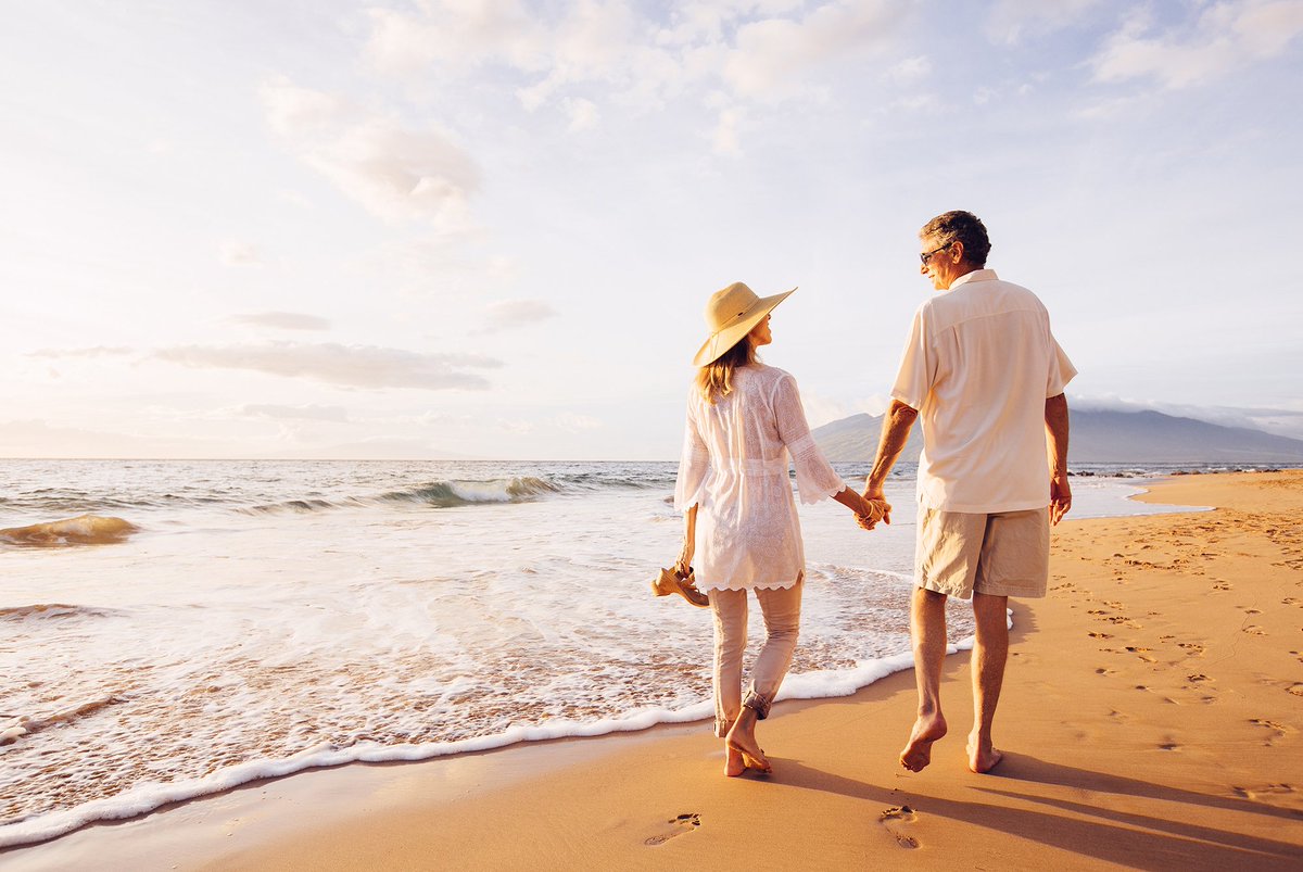 SnyderIns's tweet image. Permanent Life Insurance - payout is assured at the end of the policy, and the policy accrues cash value over the course of your lifetime. 
#insurance #permanentlifeinsurance #lifeinsurance #snyderinsurance #snyder