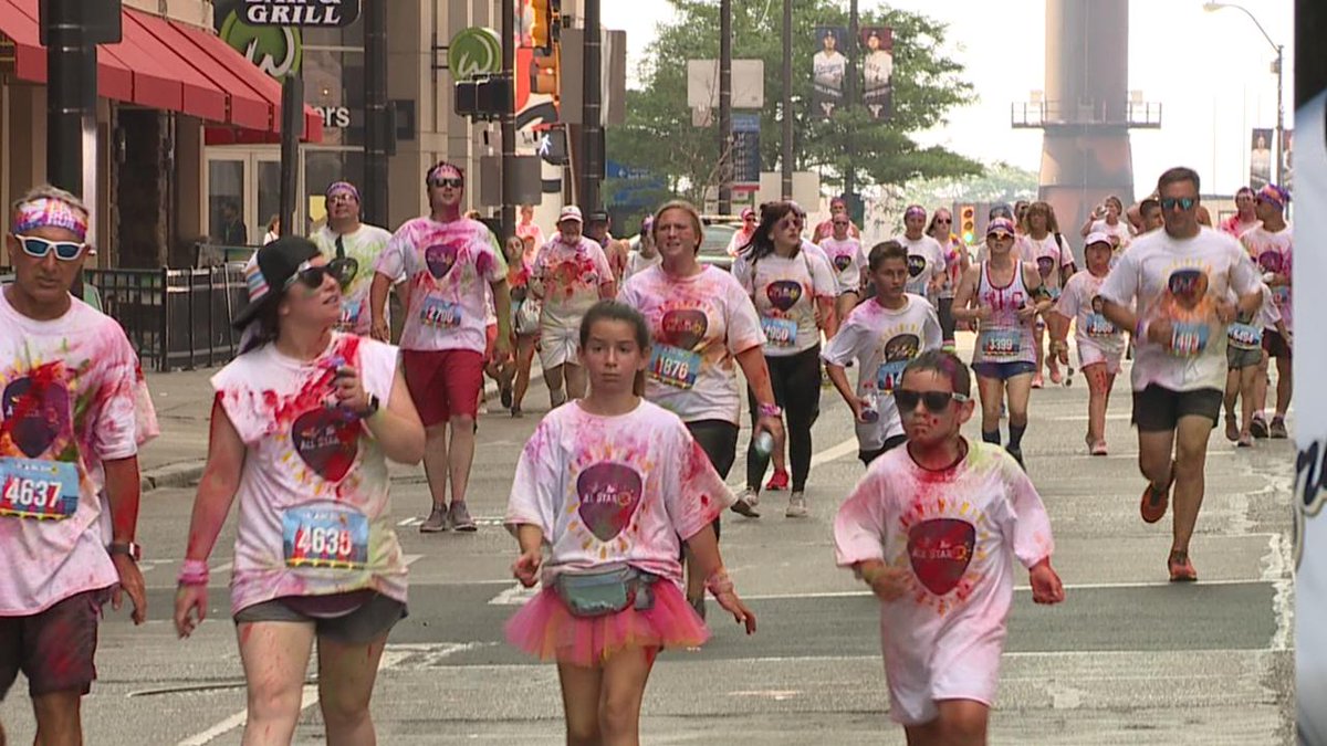 accorg's tweet photo. The Color Run brightens downtown Cleveland and gives back to the American Childhood Cancer Organization! See the story here ➡ https://t.co/dEm4PjqK2r TY @jadejarvisTV @WEWS @TheColorRun #TheColorRun #ACCOrg https://t.co/ZuvQ3hvmX3