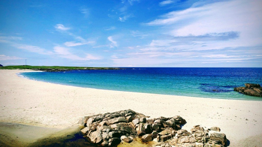 forager_s's tweet photo. The Outer Hebrides – Our Island Adventures https://t.co/BYKfeUsZiW https://t.co/6k4V6XkMBw
