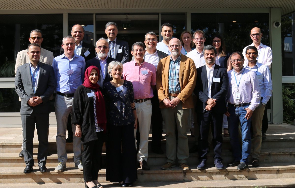 Despite #PoliticalCrisis between #Iran and #US these brilliant #scientists meet in <a href="/IARCWHO/">IARC</a> to discuss the 20 year old #GEMINI  #collaboration between Iran, NCI &amp; IARC that had contributed significantly to improving the knowledge of #Cancer #causes &amp; and #mortality.