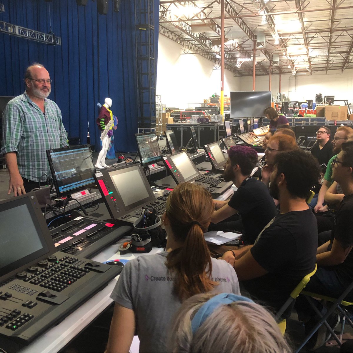 stagecraftvegas's tweet photo. Day 1 of the final three weeks with Brian Gale has begun! #letsgo #SILV2019 https://t.co/WbgEm5C6Z7