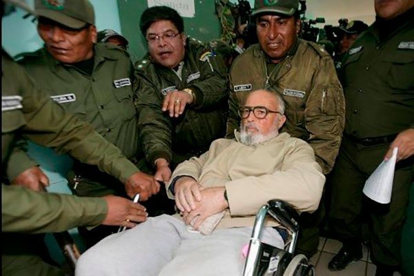 Fundacion_ACLO's tweet photo. Justicia italiana condena a Luis Arce Gómez y otros 23 represores sudamericanos por el Plan Cóndor https://t.co/cRyVoEe1jg https://t.co/xiXaTqEWI2