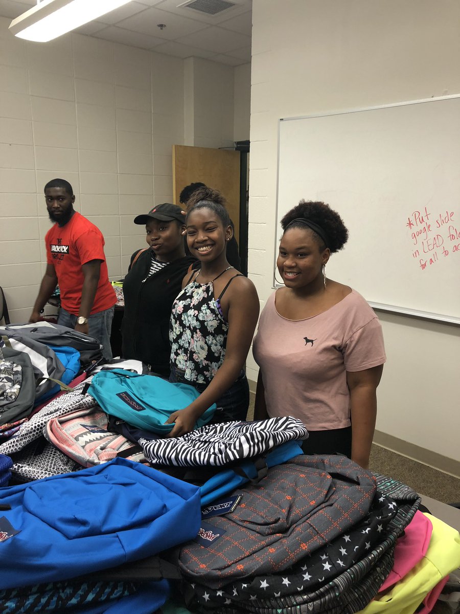 _chadbandz's tweet image. #TheBackpackProject is August 3rd. It’s not too late to donate. Help us help others!! No donation is too big or too small, ALL IS APPRECIATED!! Thanks in advance! Click the link to donate! paypal.com/donate/?token=…
