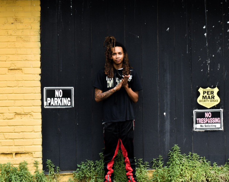 LyricaLemonade's tweet photo. Check out TC's brand new visual for "Hollywood" below!

https://t.co/bFMj3Cu15H

[@TCfrmhonorroll] https://t.co/vuZy2xN04s